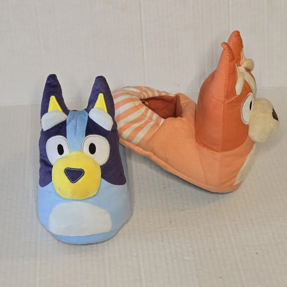 Bluey Bingo Slippers House Shoes Kids Size 13/1 Plush Cartoon TV Show Gift